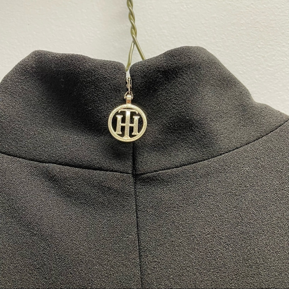 𝅺Tommy Hilfiger Women's Jumpsuit Black Size 2 Mock Neck Belted Button - Picture 6 of 9